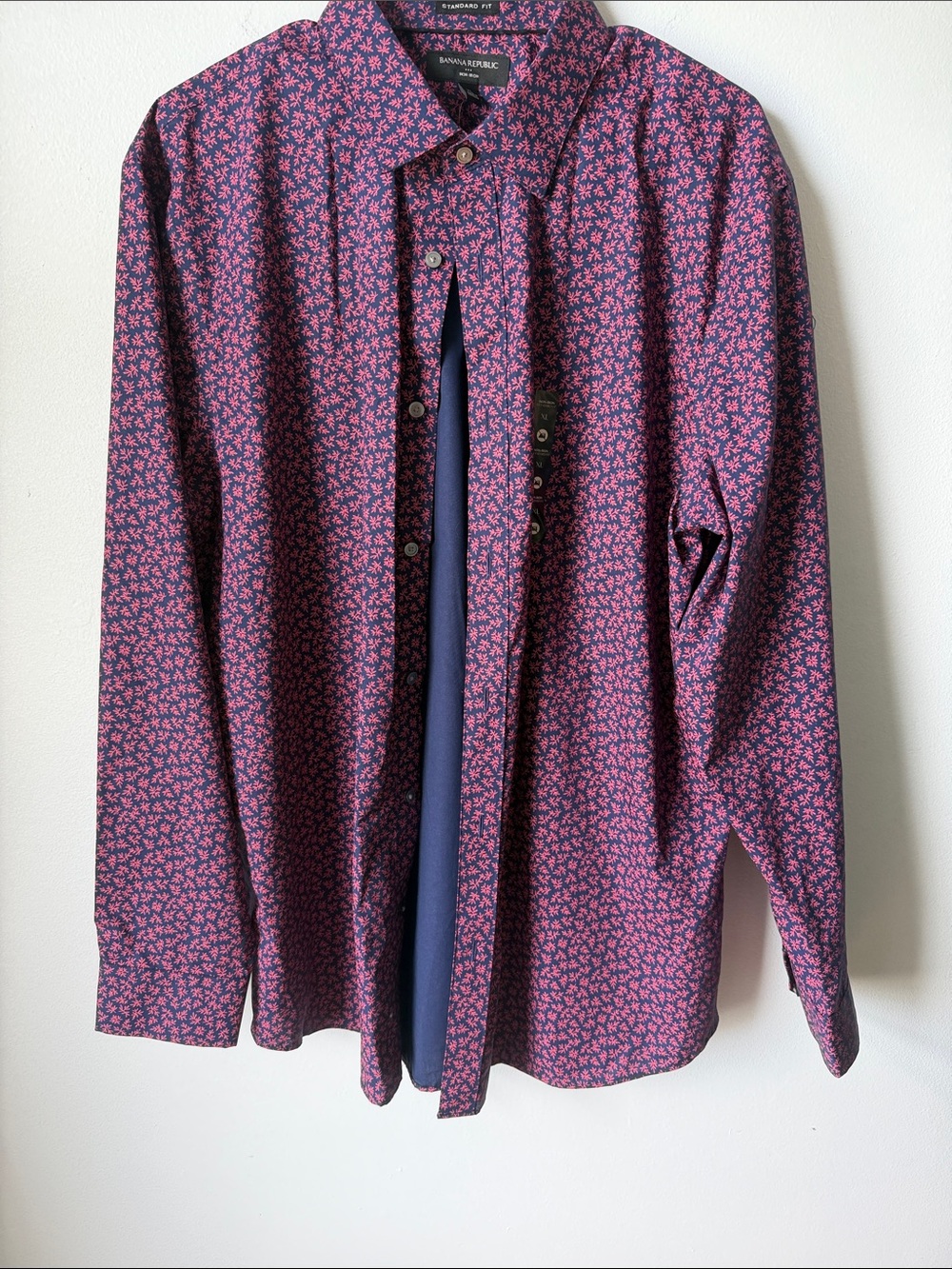 Banana Republic Men's Navy and Pink Floral Shirt Jacket XL